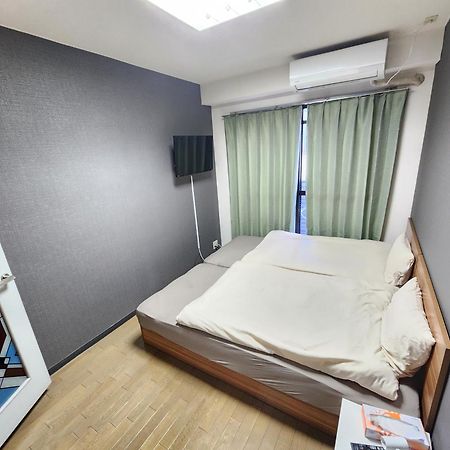 난바역 도보5분 시내중심 Mori Apartment Осака Экстерьер фото